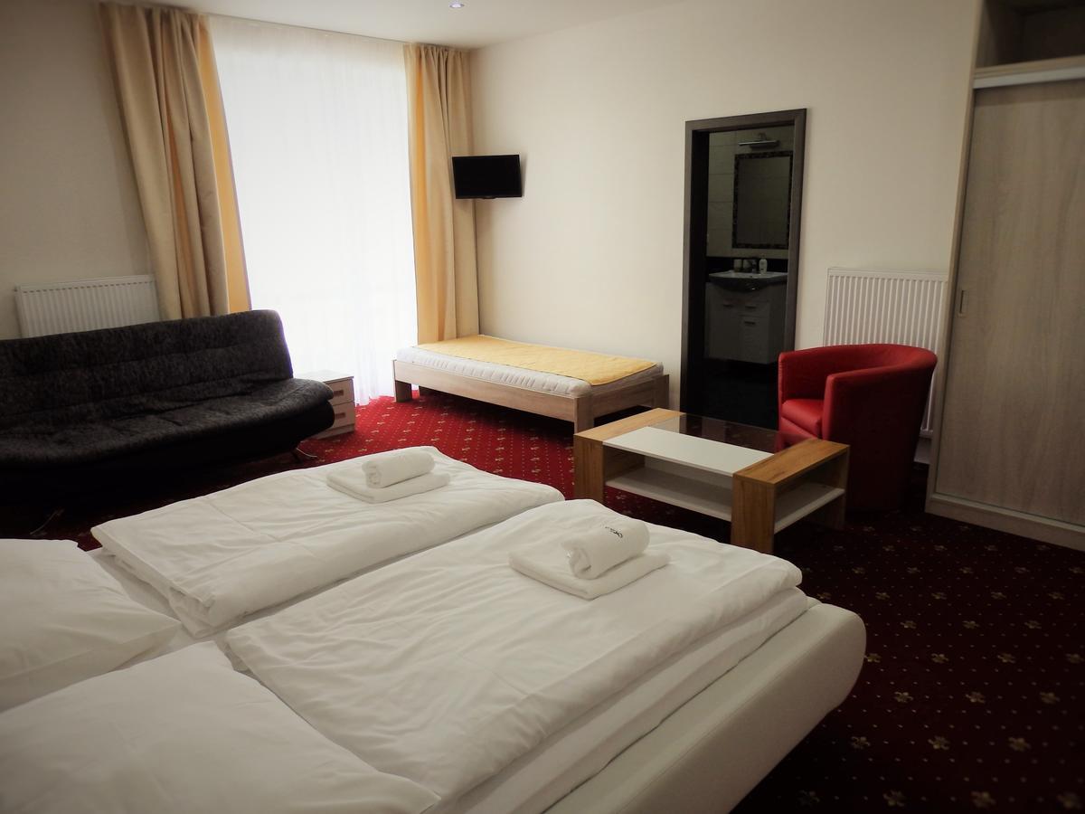 Rezidence Holsin Hotel Holsiny Exterior foto