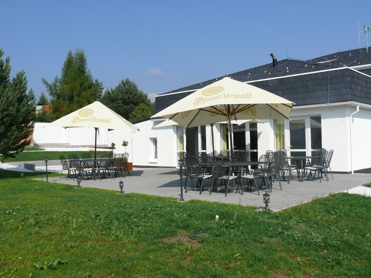 Rezidence Holsin Hotel Holsiny Exterior foto
